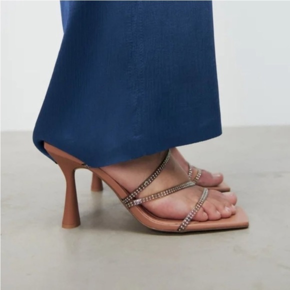 ZARA HEELED SANDALS WITH RHINESTONE Tan Sandals with Transparent Straps.9us/40 - Picture 6 of 9